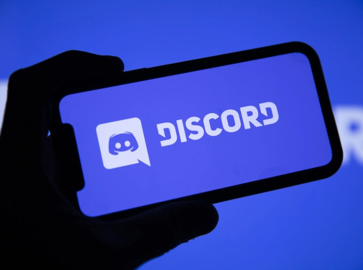 How To Rick Roll Someone On Discord Mobile App 